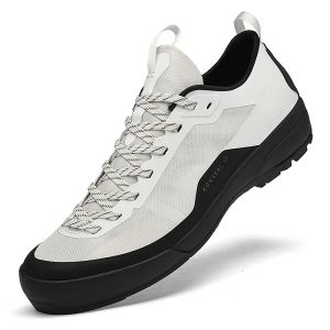 Snknow Soft Bottom Walking Shoes, White, Mesh